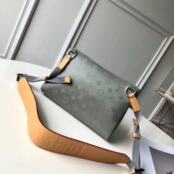 Messenger PM Monogram Titanium M43889 - Image 2