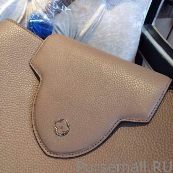 Taupe Capucines MM M94410 - Image 3