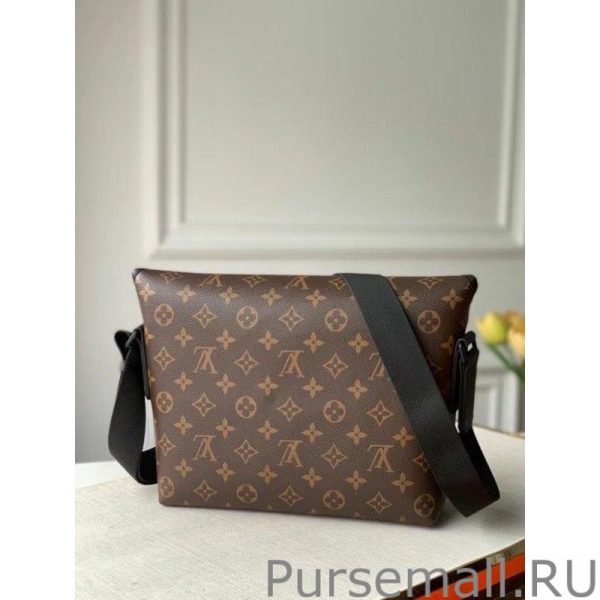 Magnetic Messenger Monogram Macassar M45557 - Image 3