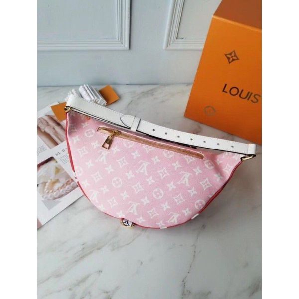 Bumbag Giant Monogram Canvas M44575 - Image 4