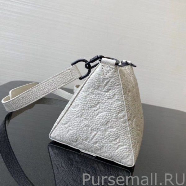 Triangle Messenger Monogram Taurillon M55927 - Image 5