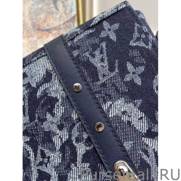 Trunk Messenger Bag Monogram Tapestry M57282 - Image 7