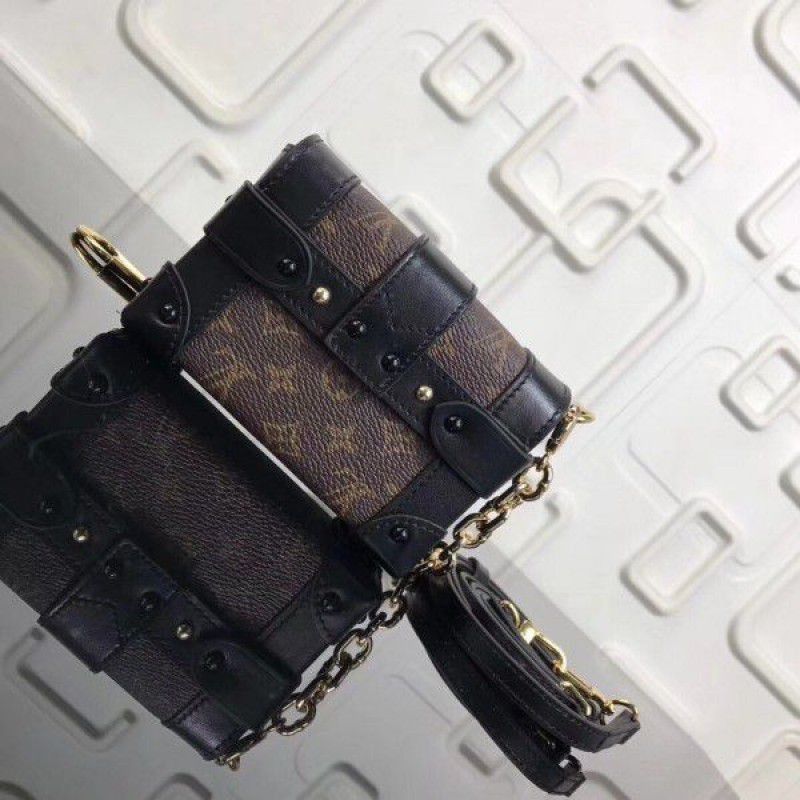 Essential Trunk Bag Monogram M62553 - Image 8