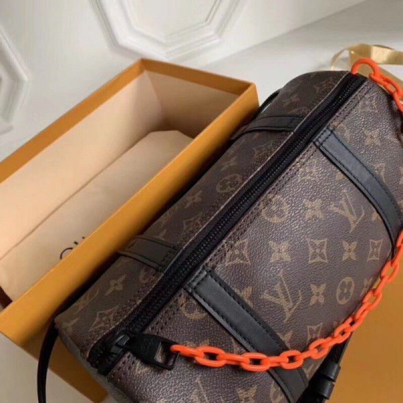 Papillon Messenger Monogram Canvas M44479 - Image 8
