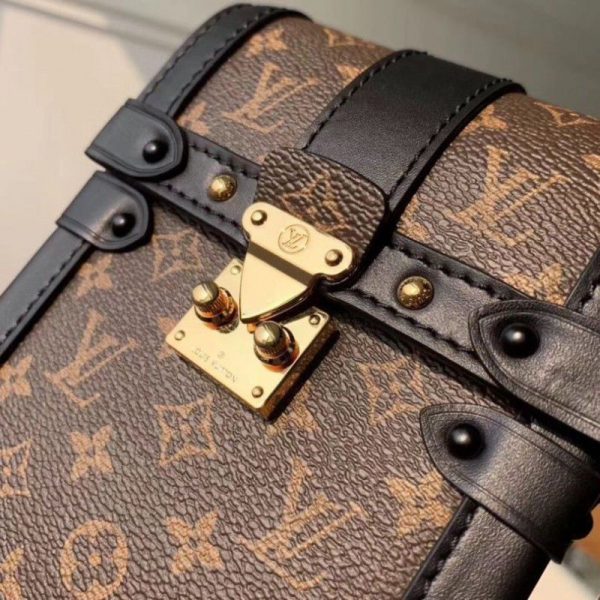 Pochette Trunk Verticale Monogram Canvas M63913 - Image 8