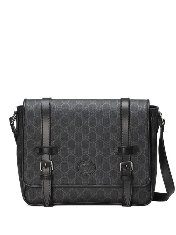 Gucci GG Supreme messenger bag