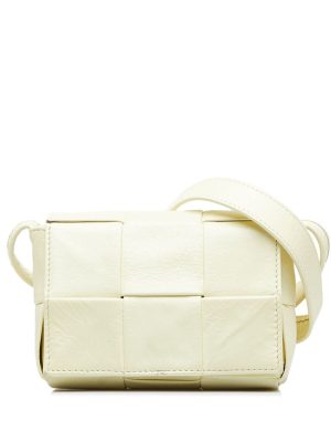 Bottega Veneta   2020 Cassette Maxi Intrecciato shoulder bag