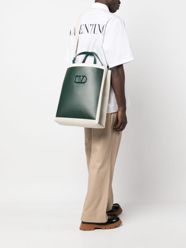 Valentino Garavani VLogo Signature tote bag - Image 2
