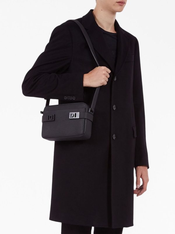 Ferragamo Gancini buckle embellished leather shoulder bag - Image 2
