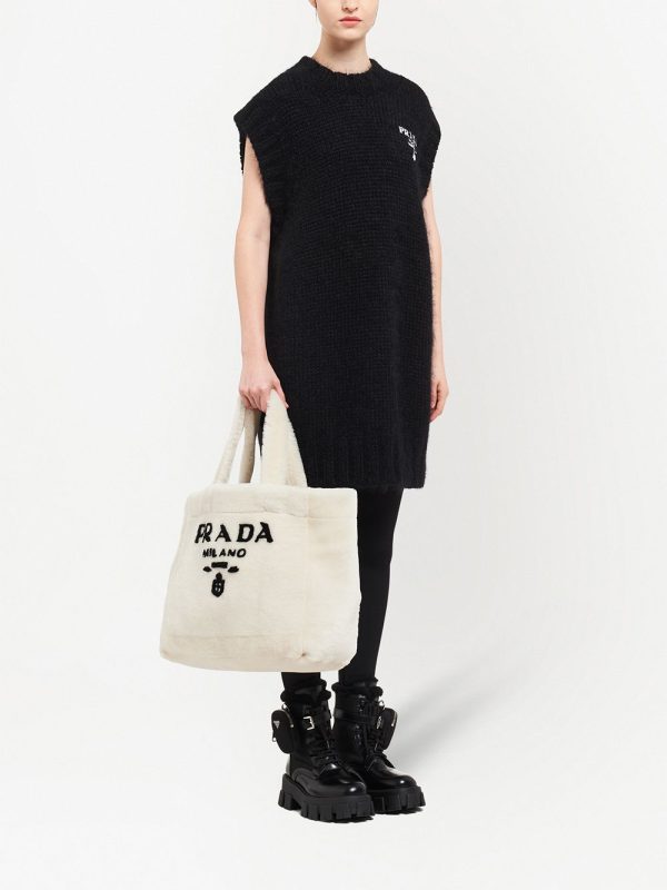 Prada shearling tote bag - Image 2
