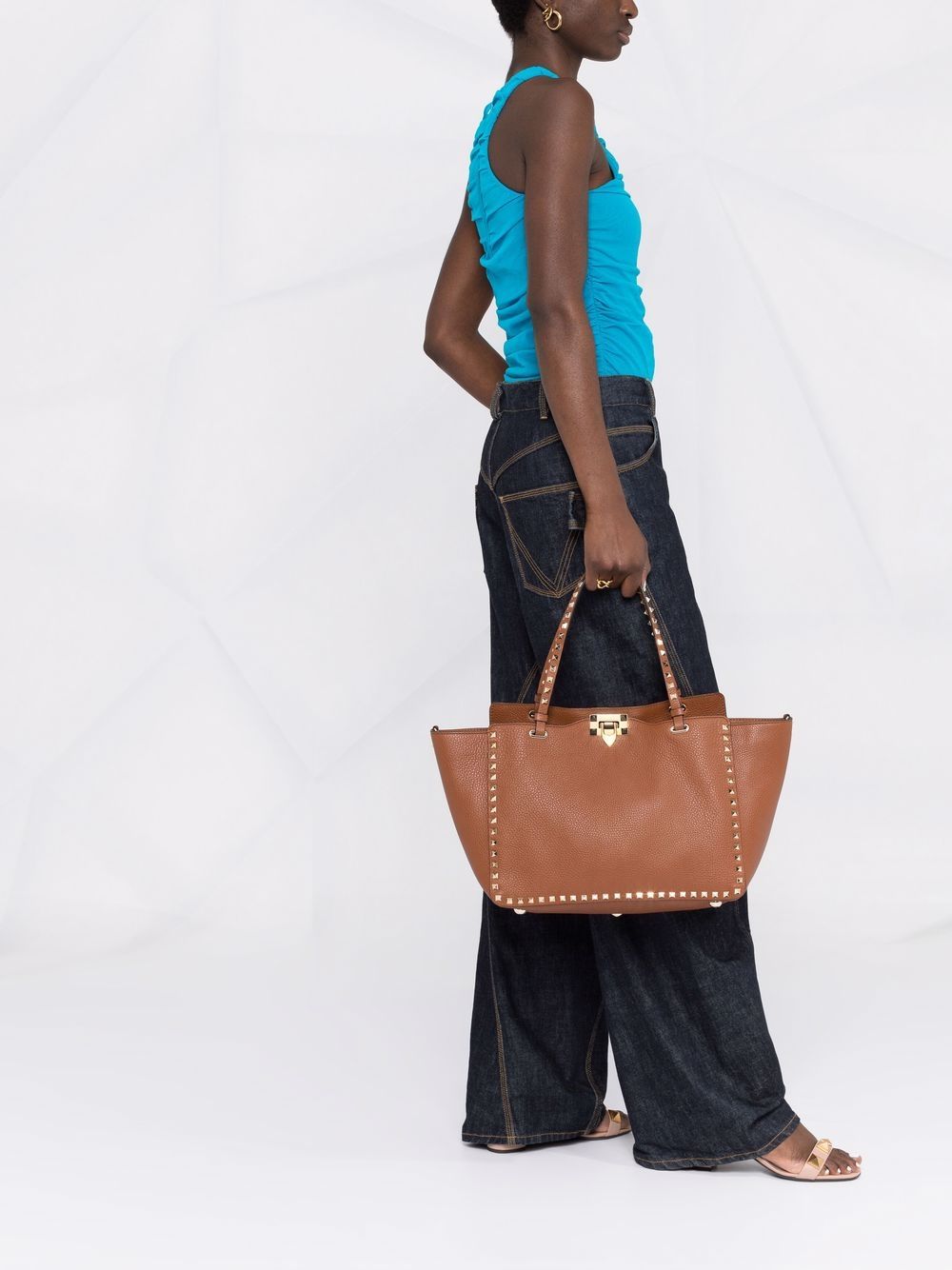 Valentino Garavani medium Rockstud shoulder bag - Image 2