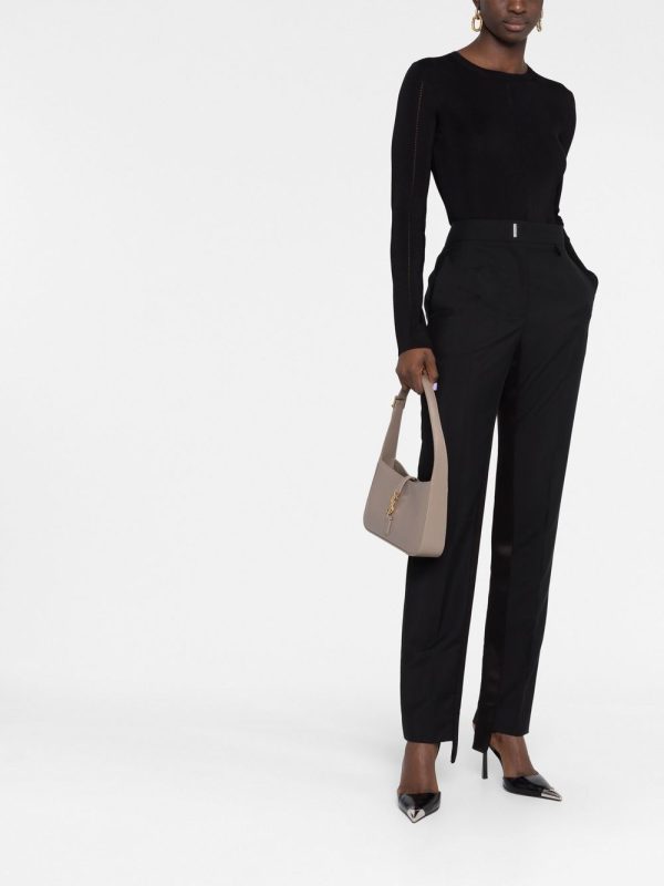 Saint Laurent Le 5 à 7 monogram-plaque shoulder bag - Image 2