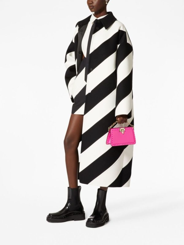 Valentino Garavani Rockstud leather clutch bag - Image 2