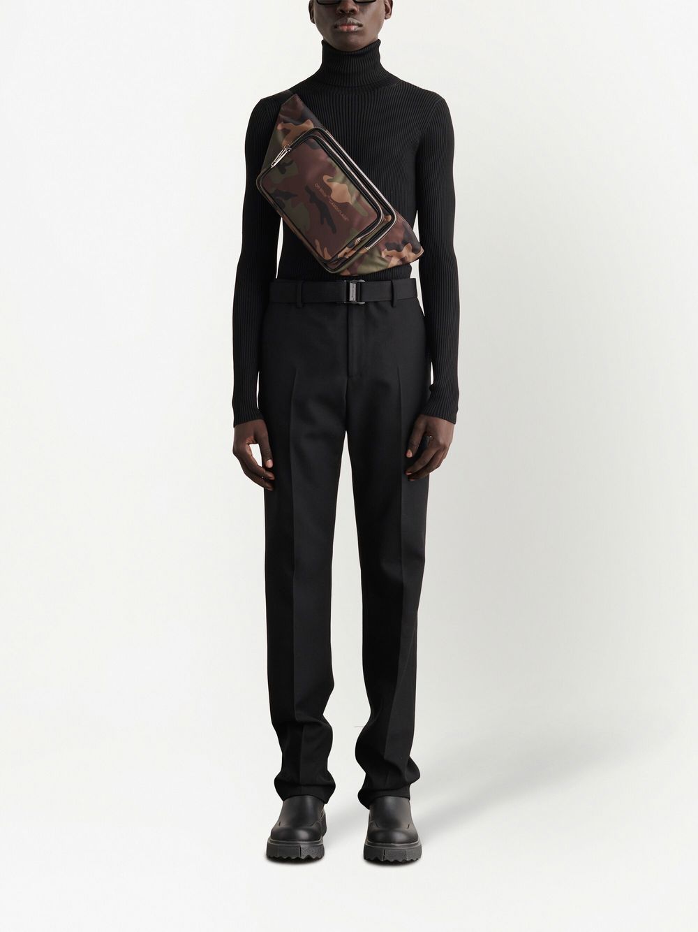 Off-White Arrows camouflage-print belt bag - Image 2