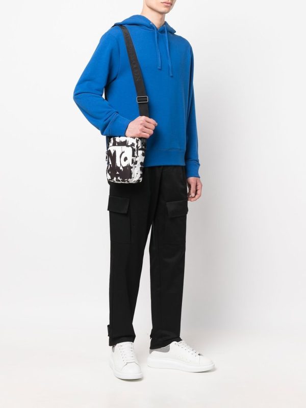 Alexander McQueen Graffiti-print mini messenger bag - Image 5