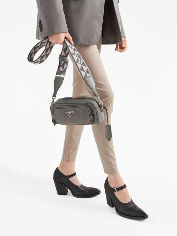 Prada leather shoulder bag - Image 3