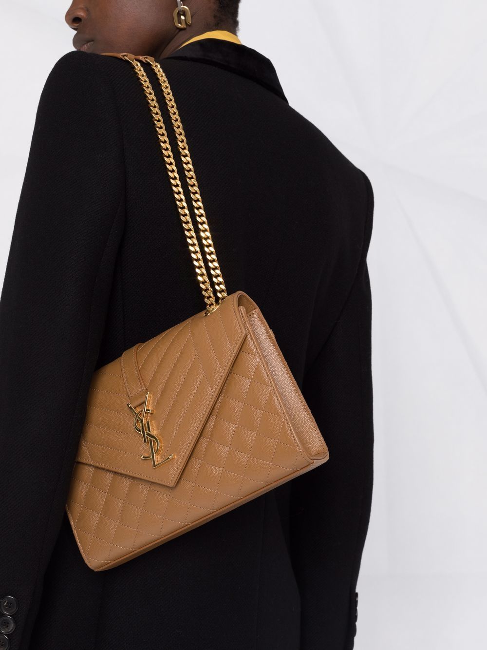 Saint Laurent medium Envelope shoulder bag - Image 3