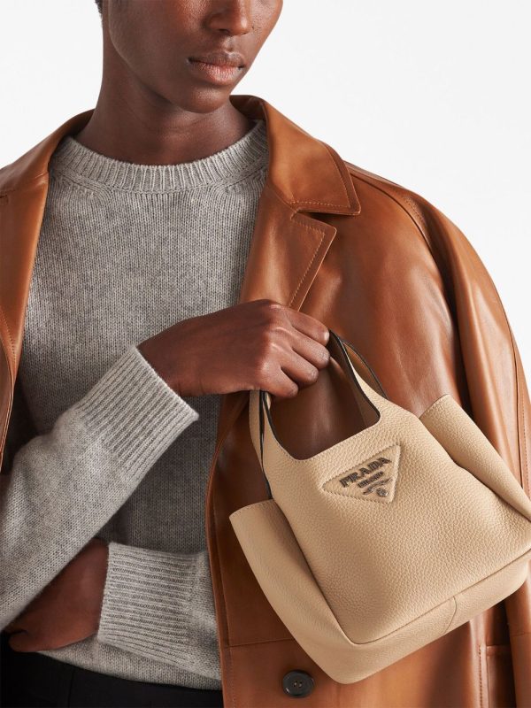 Prada logo-plaque tote bag - Image 3