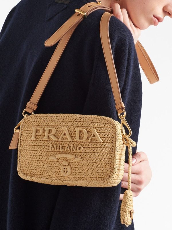 Prada raffia shoulder bag - Image 3