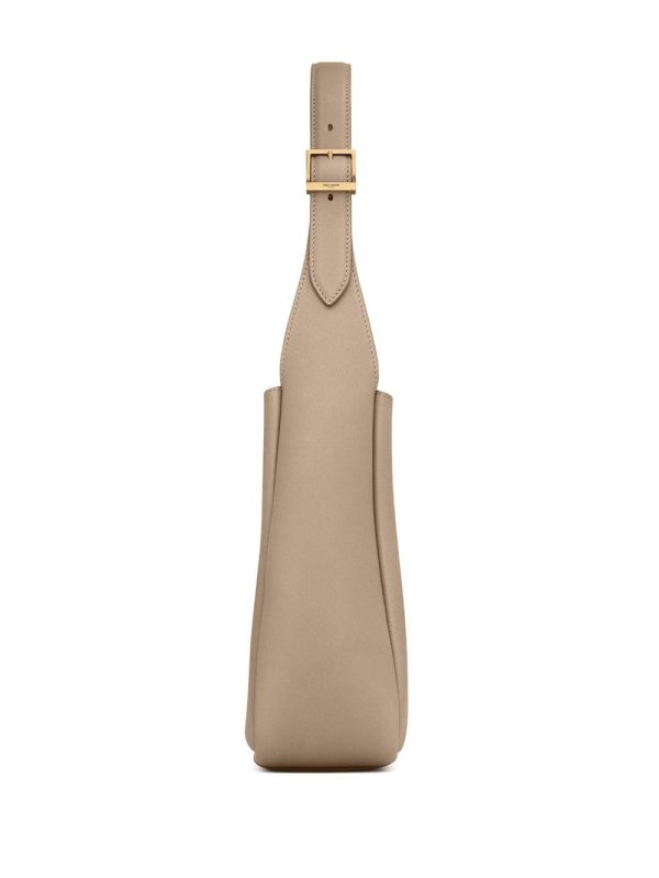 Saint Laurent Le 5 à 7 monogram-plaque shoulder bag - Image 3