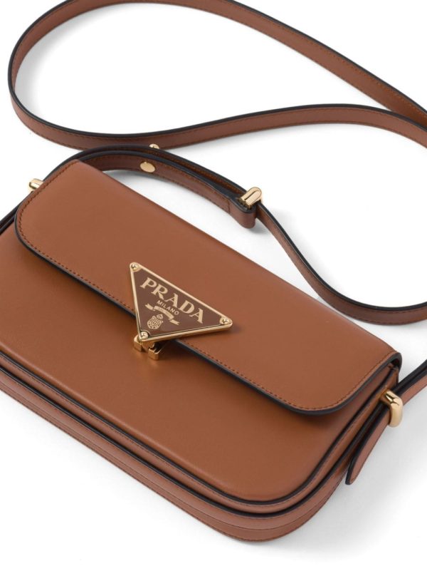 Prada logo-plaque leather crossbody bag - Image 3