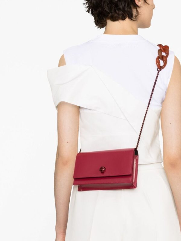 Alexander McQueen skull-charm leather crossbody bag - Image 3