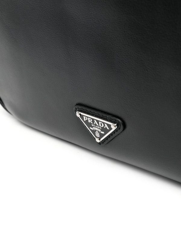 Prada logo-embossed leather tote bag - Image 3