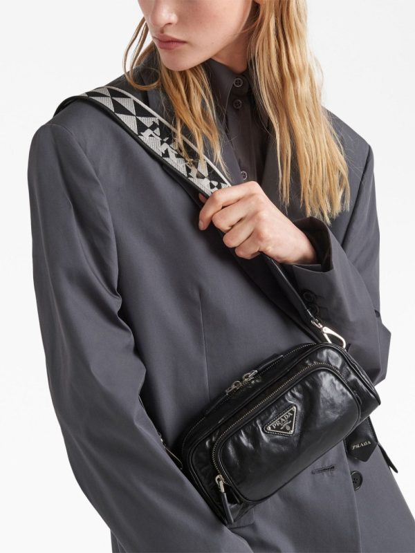 Prada logo-plaque shoulder bag - Image 3