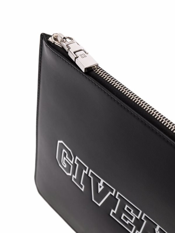 Givenchy embossed-logo leather clutch - Image 4