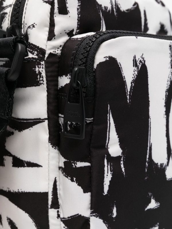 Alexander McQueen Graffiti-print mini messenger bag - Image 3