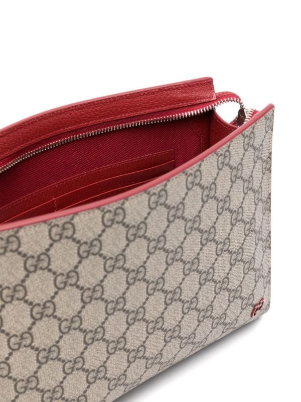 Gucci GG Supreme zipped clutch - Image 4