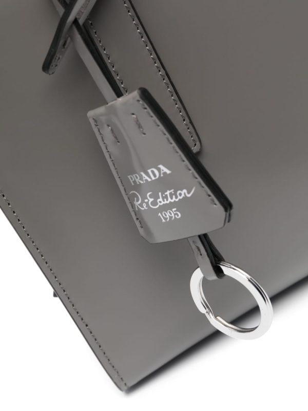 Prada Re-Edition 1995 leather tote bag - Image 4