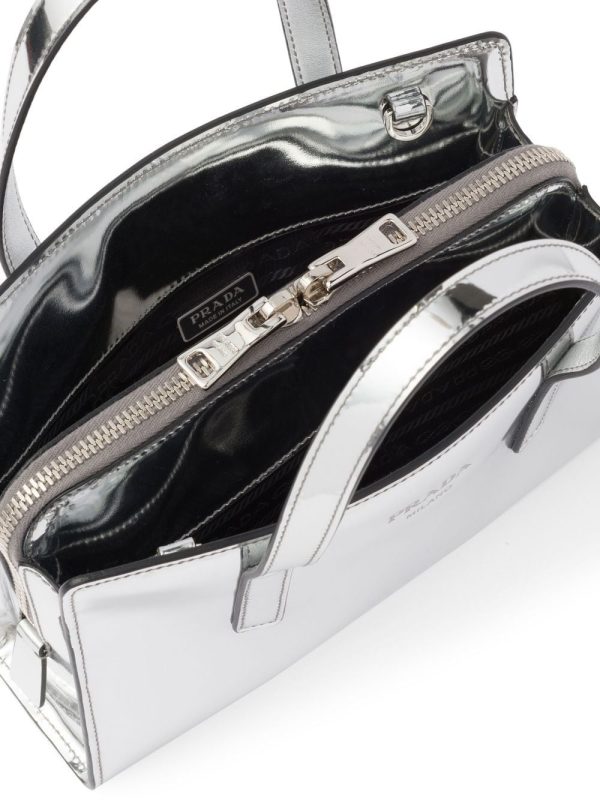 Prada Re-Edition 1995 metallic tote bag - Image 5