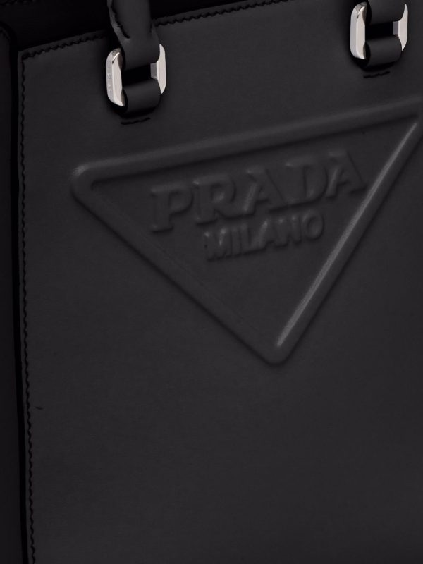 Prada logo-embossed tote bag - Image 5
