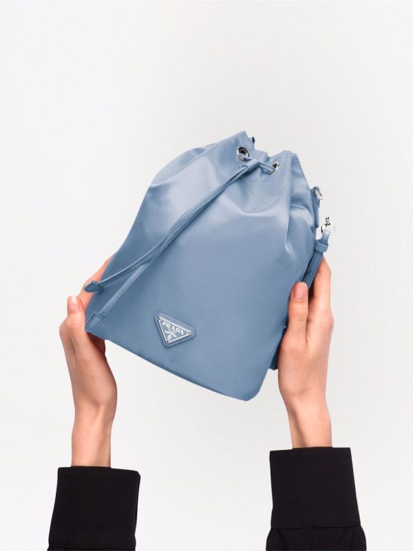 Prada mini Re-Nylon bucket pouch - Image 5