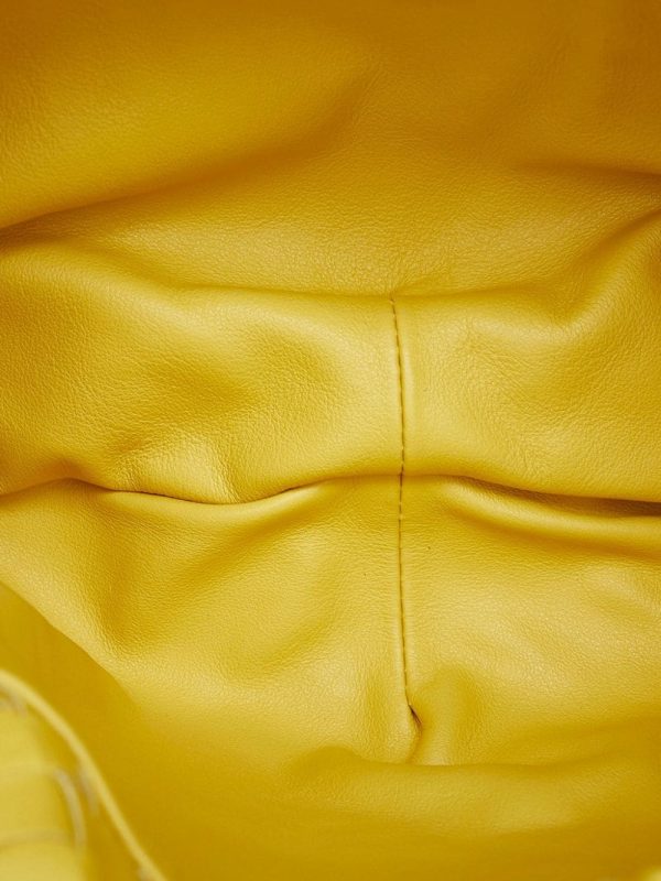 Bottega Veneta  small The Bulb shoulder bag - Image 4