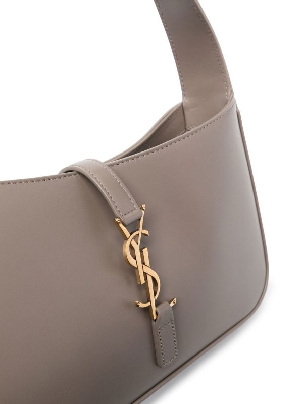 Saint Laurent Le 5 à 7 monogram-plaque shoulder bag - Image 5