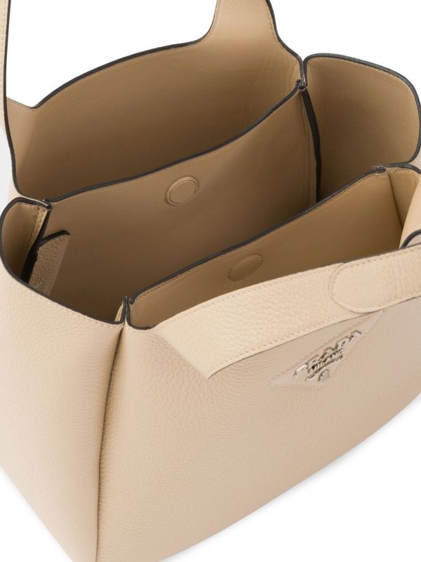Prada logo plaque tote bag - Image 6