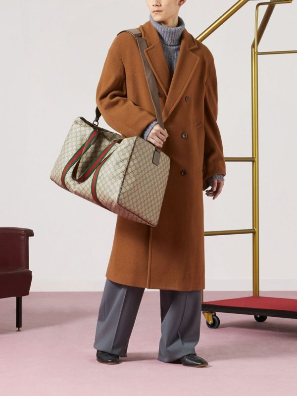 Gucci large GG Supreme leather holdall - Image 6