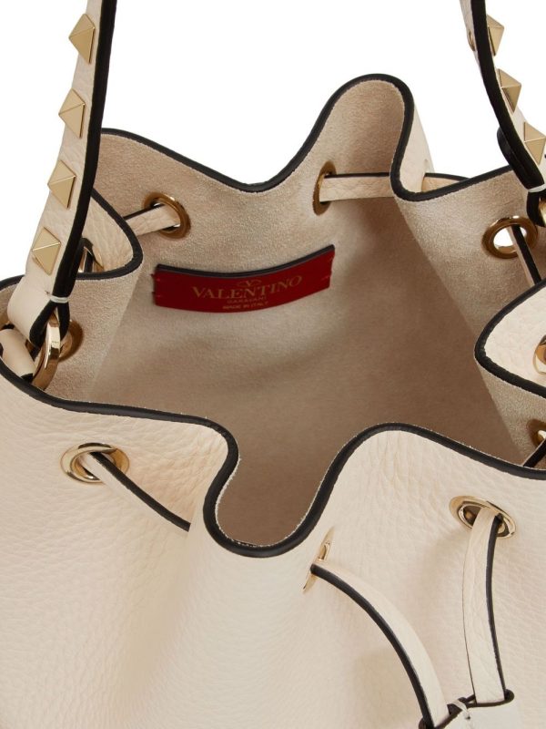Valentino Garavani Rockstud embellished bucket bag - Image 6