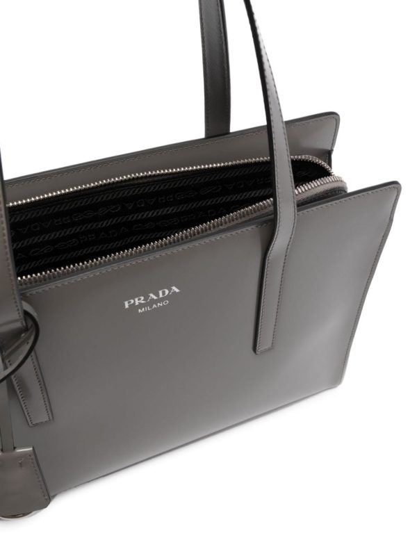 Prada Re-Edition 1995 brushed-leather handbag - Image 6