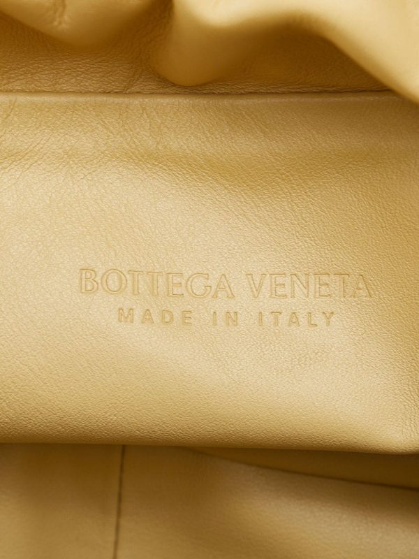 Bottega Veneta   medium The Bulb shoulder bag - Image 7