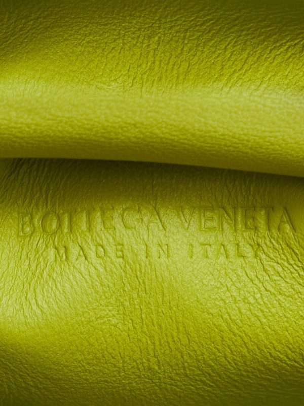 Bottega Veneta   The Mini Pouch clutch bag - Image 7